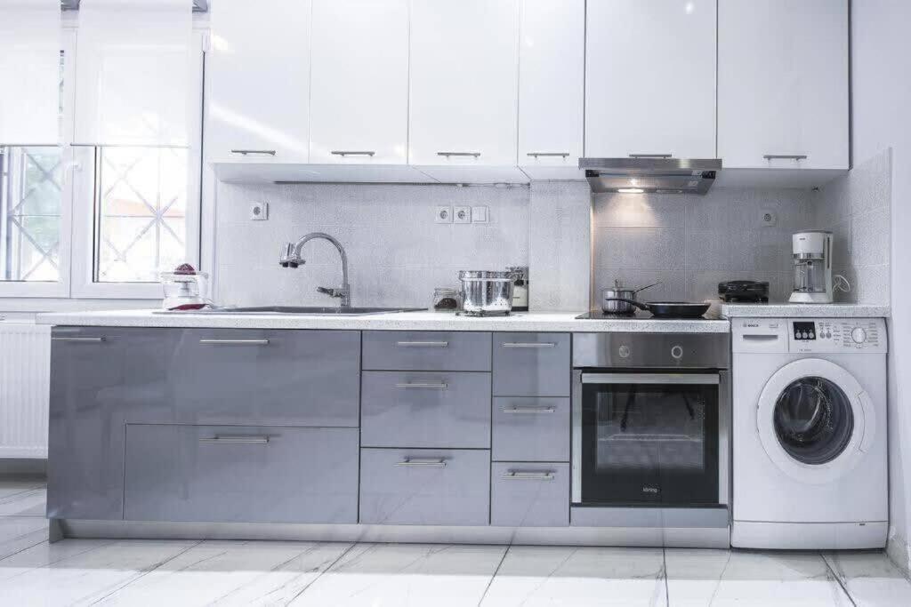הוילה אתונה Modern Fully-Equipped House, 5 Min Walk From Metro מראה חיצוני תמונה